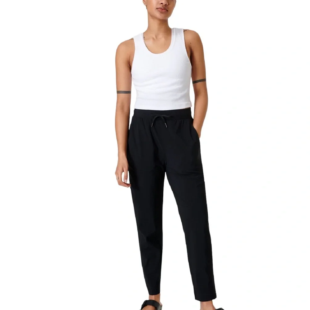 SWEATY BETTY Explorer Pant Pull On Cropped Elastic Waist Women’s Large